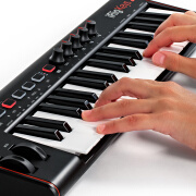 IK MULTIMEDIA iRig Keys 2迷你型按键第二代编曲MIDI键盘控制器带声卡功能 iRig Keys 2含踏板