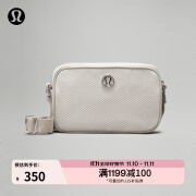 lululemon丨Crossbody女士斜挎相机包 *帆布 LW9EYHS 莫哈韦棕褐色/浅象牙色/生亚麻 O/S