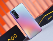 vivo iQOO Z3双模5G全网通游戏手机正品后6400万三摄低价二手机 星云 8+256GB