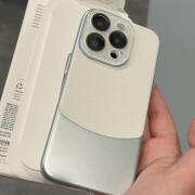 NOOKUMS拼接皮质适用苹果14手机壳新款荔枝纹iphone15promax全包镜头13男 拼接小视窗荔枝皮质(白色) iPhone 15 Pro Max