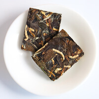 石古兰高山白茶2015年八年陈老寿眉七年新会老陈皮白茶小方片饼干紧压茶 品鉴装25g*1份