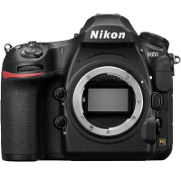 尼康（Nikon）D850 單反相機 單反機身 全畫幅（約4,575萬有效像素 翻折觸摸屏/WiFi 4K）