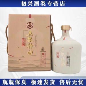 五粮特曲珍藏 浓香型白酒 纯粮酿造 宴请馈赠佳品 口粮酒 60%vol 1500mL 1坛 2018年日期