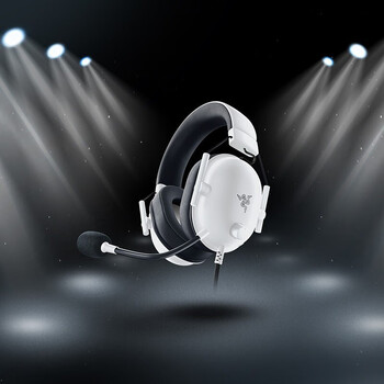 ���ߣ�Razer�� LPLְҵѡ�����������������ͷ��ʽ��Ϸ�羺����USB��˷�7.1���������ԳԼ� �������V2 X �ף�3.5mm���� ����7.1��