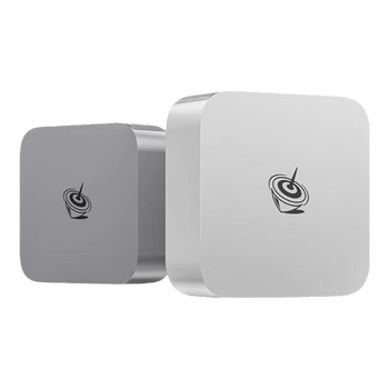 零刻「全新一代」SER8 8845HS 高性能AMD锐龙7 8核16线程 AI PC 游戏办公设计超安静迷你电脑主机 冰霜银 32G/1TB