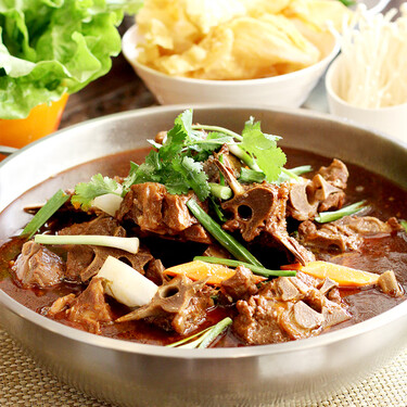 【达茂旗馆】古的草原 羊蝎子火锅 内蒙古牧区羔羊脊骨 浓汤肉多火锅