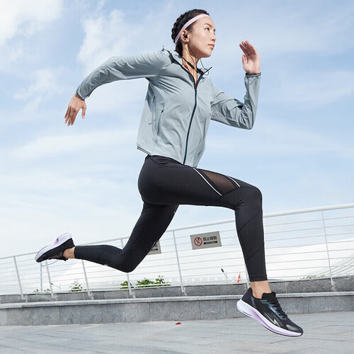 361°跑步鞋 361° 飞翼 2.