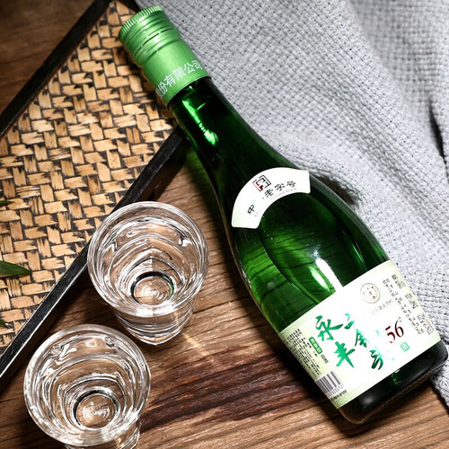 永丰牌白酒 yongfeng 永丰牌 北京二锅头 56度480ml*12瓶多少钱-聚