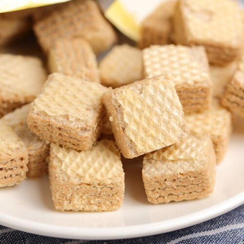 loacker莱家威化饼干提拉米苏味220g休闲零食宅家追剧意大利原装进口