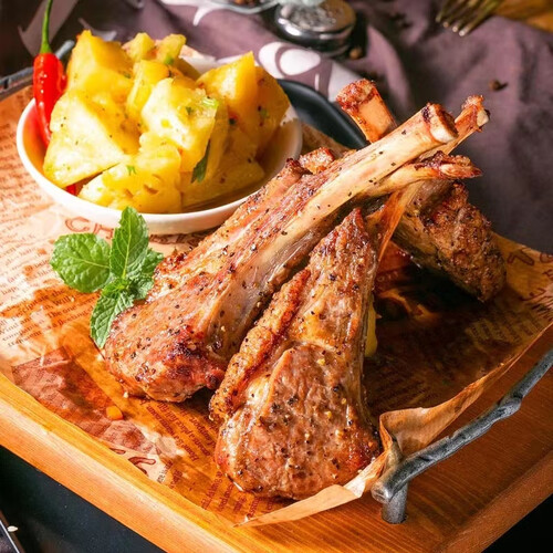 草原领头羊内蒙古法式小切320g盒羔羊肋排战斧羊排羊肉聚餐烧烤烤肉