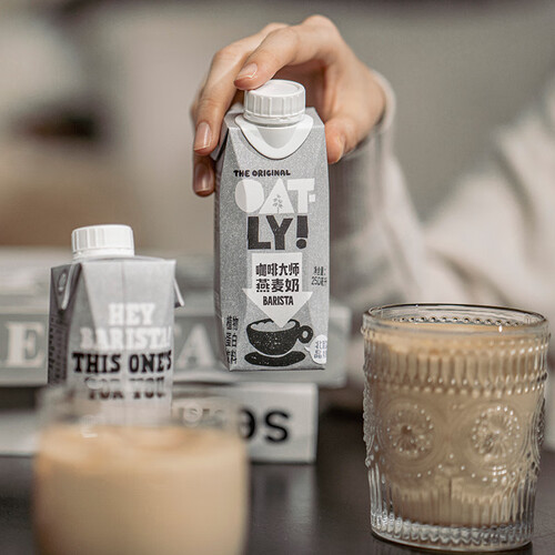 oatly高叶推荐噢麦力咖啡大师燕麦奶咖啡伴侣植物蛋白饮料250ml18