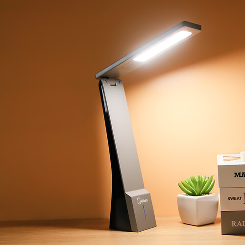 美的(midea)led充电台灯儿童学生学习阅读灯宿舍卧室床头书桌便携折叠