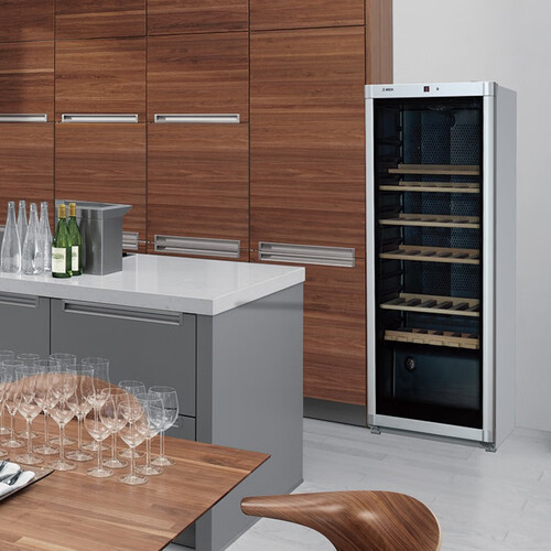 博世(bosch)酒柜 博世家用大容量橡木酒架冷藏柜客厅恒温红酒柜 ksw22