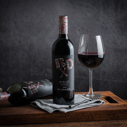 拿戈卢(la gloire)葡萄酒 r 飞凡汽车 la gloire 拿戈卢 bdx 美乐干红