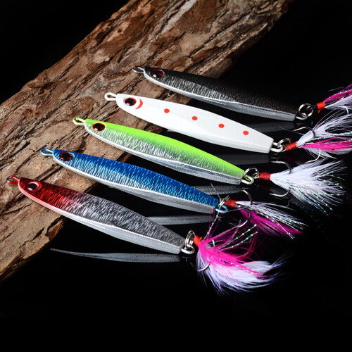 威联盟路亚铁板夜光金属片状假饵钓翘嘴鲈鱼鲅鱼饵淡海水通用海钓铅鱼