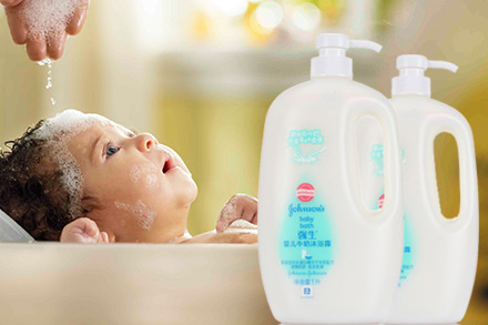 强生(johnson)婴儿牛奶沐浴露1000ml(双包装)